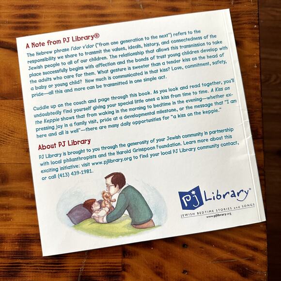 PJ Library A Kiss On The Keppie Jewish Paperback Book - Picture 8 of 9